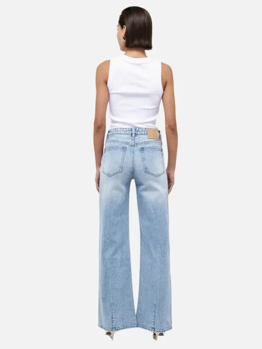 Jonesy Singlet - White