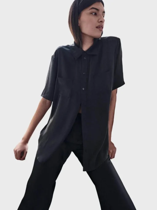 Short Sleeve Boyfriend Shirt - Black