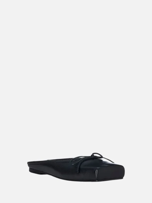 Yolanda - Black